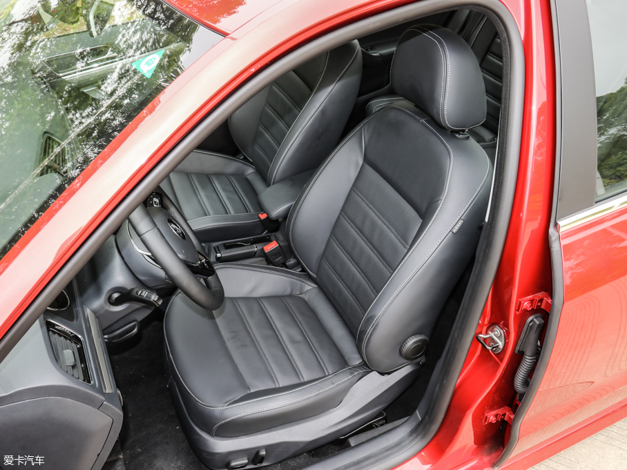 上汽大眾2015款朗逸