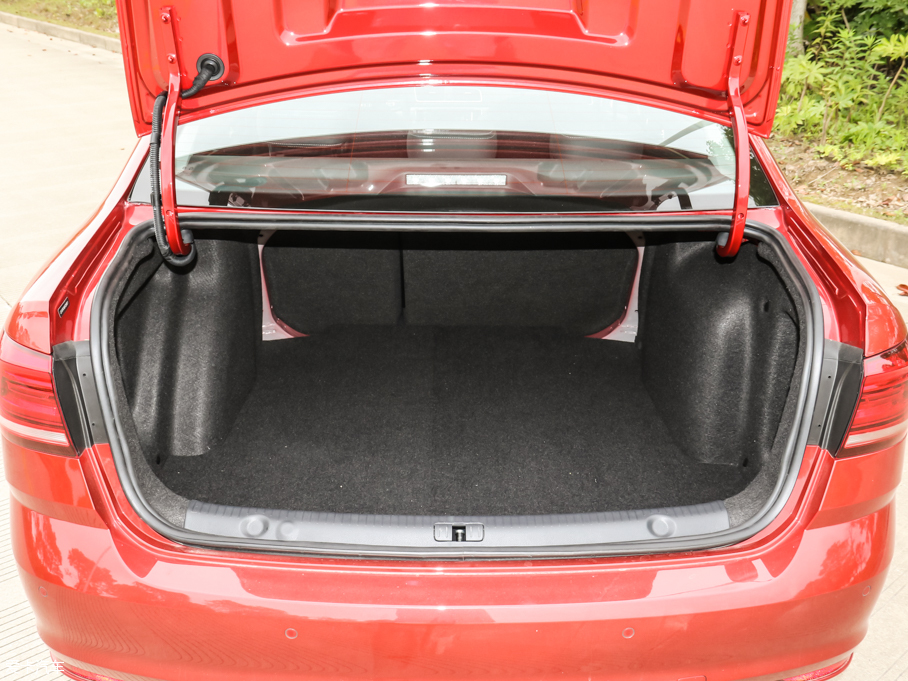 上汽大眾2015款朗逸