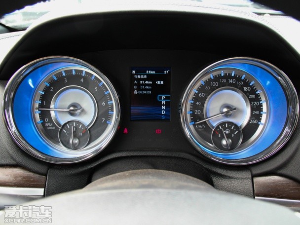 克萊斯勒(進(jìn)口)2014款克萊斯勒300C