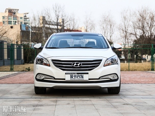 北京現(xiàn)代2014款名圖