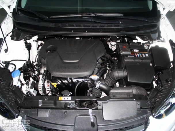 北京現代2015款朗動