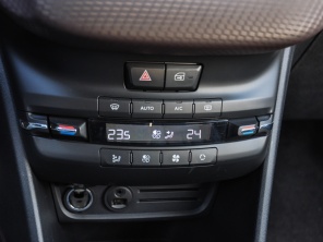 東風標致2014款標致2008