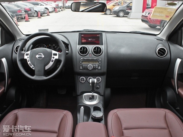 東風日產2013款逍客