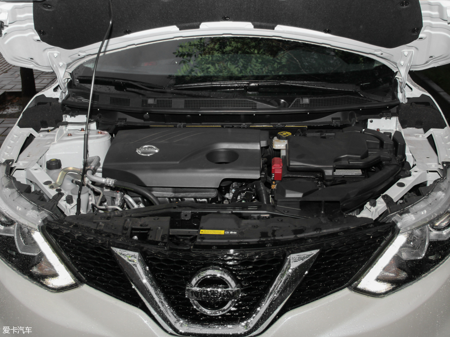 東風(fēng)日產(chǎn)2016款逍客