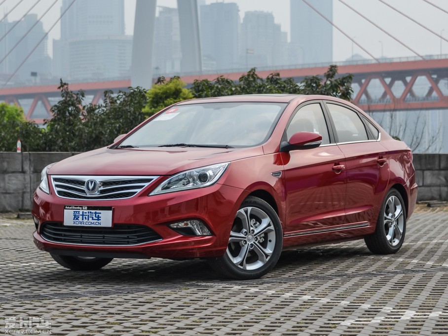 長安乘用車2015款逸動