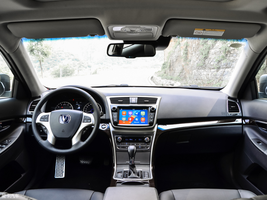 長(zhǎng)安乘用車2016款睿騁