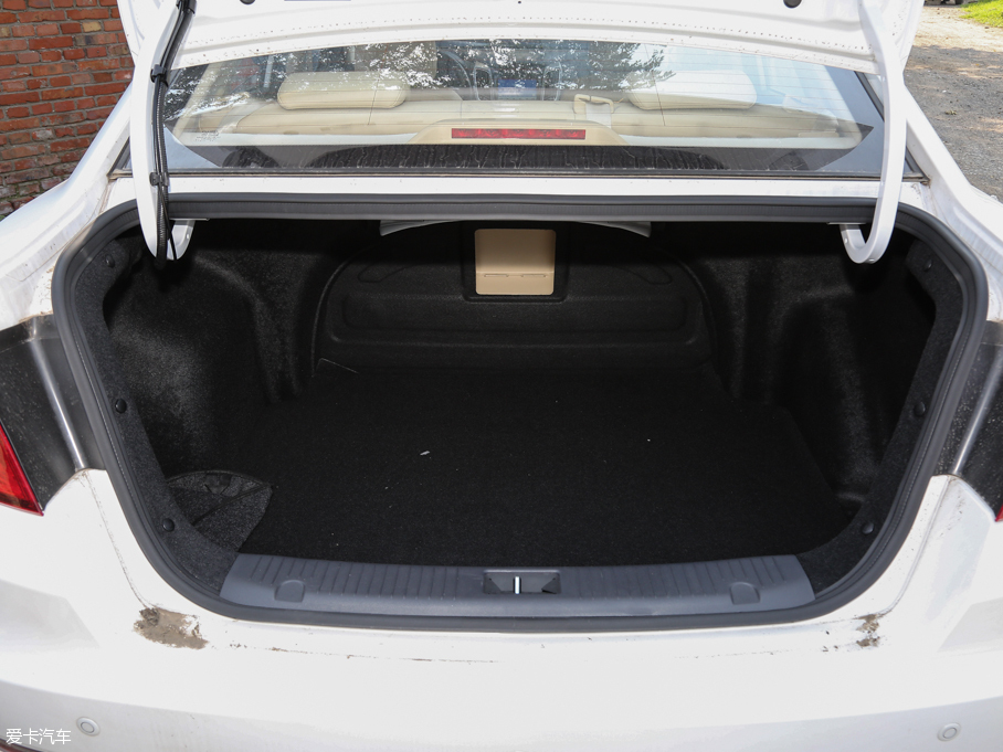 長(zhǎng)安乘用車2016款逸動(dòng)