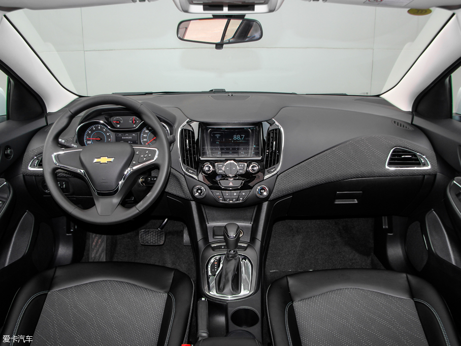 上汽通用雪佛蘭2016款科魯茲三廂