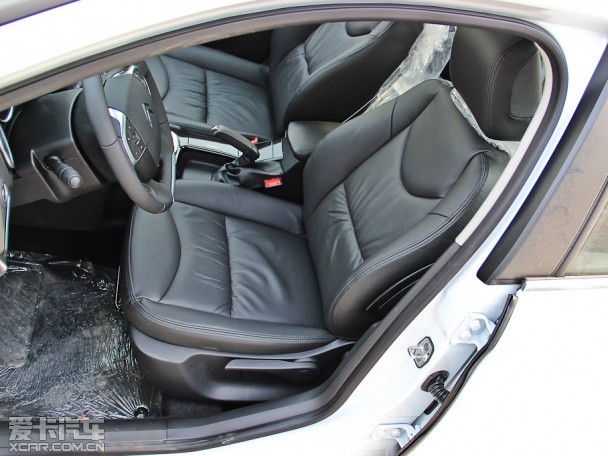 東風雪鐵龍2014款雪鐵龍C4L