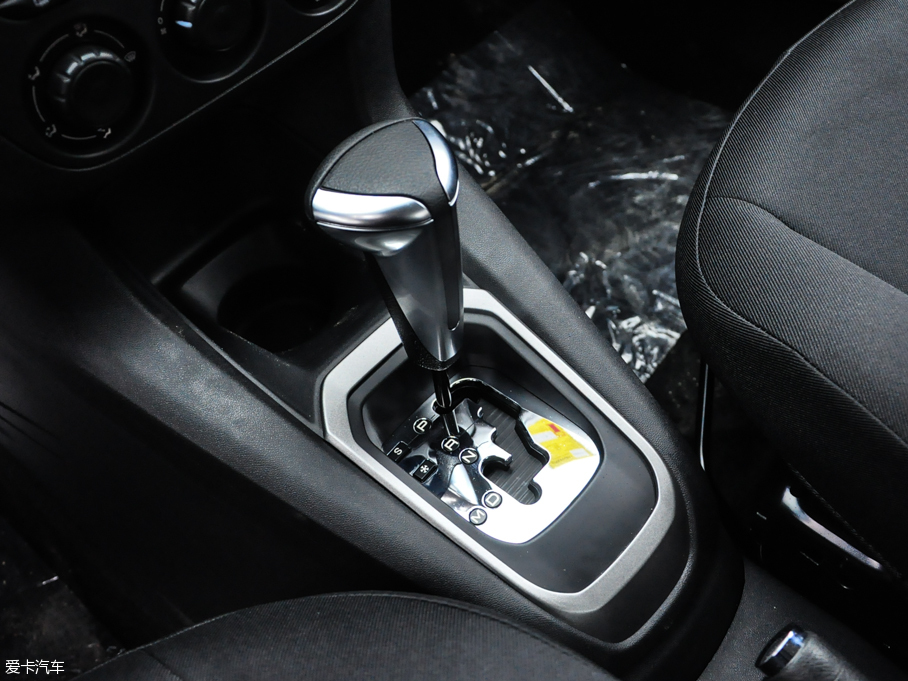 東風雪鐵龍2016款全新愛麗舍