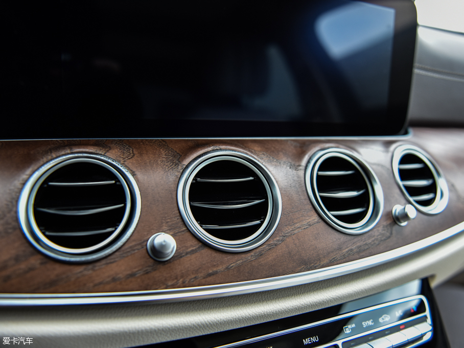 北京奔驰2016款奔驰E级