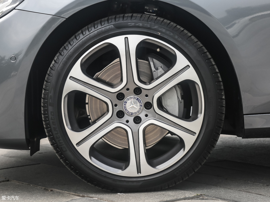 北京奔驰2016款奔驰E级