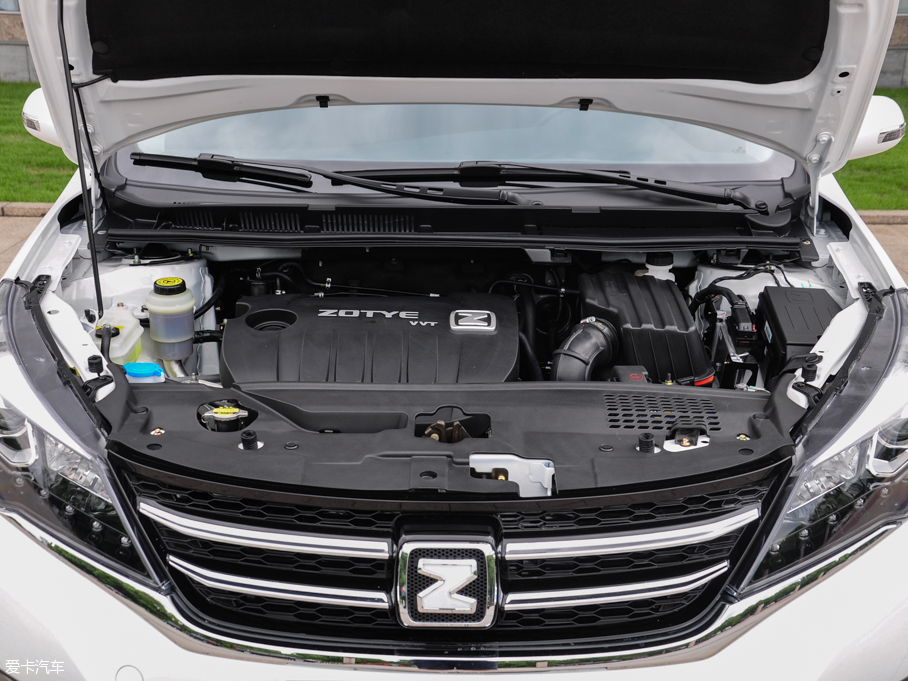 眾泰汽車2016款眾泰Z300