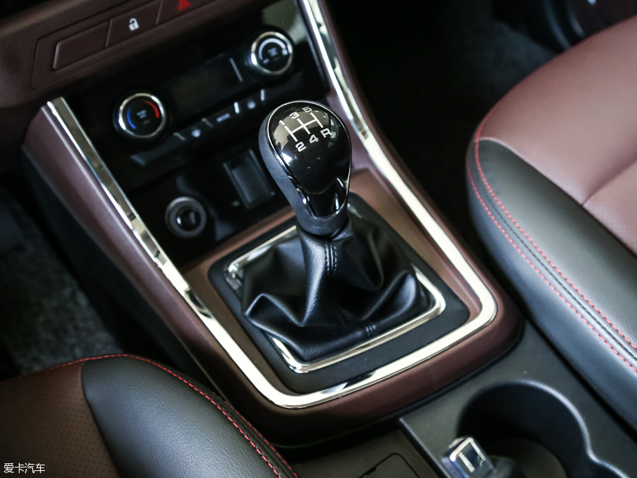 力帆汽車2016款邁威