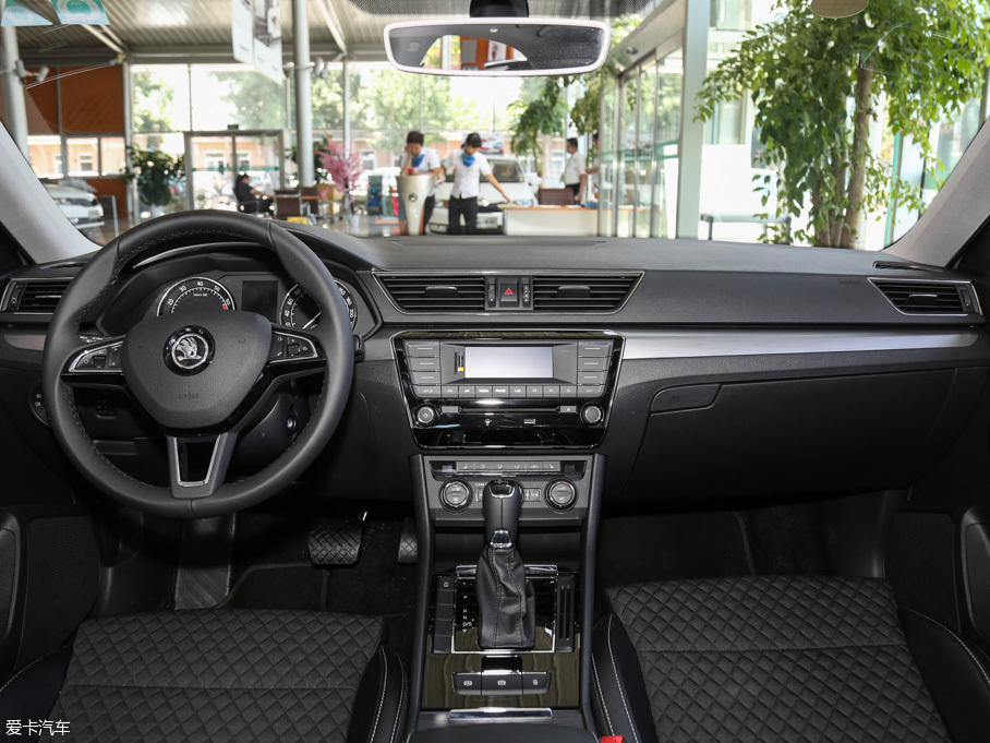 上汽大眾斯柯達2016款速派