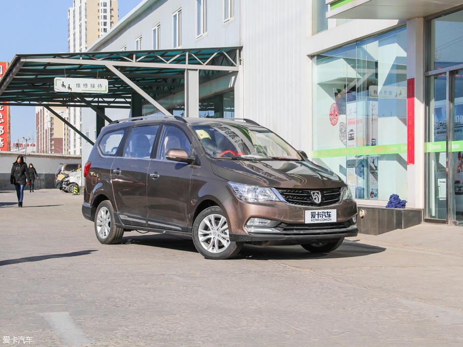 寶駿汽車2016款寶駿730