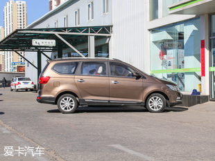 寶駿汽車2016款寶駿730