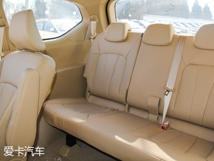 寶駿汽車2016款寶駿730