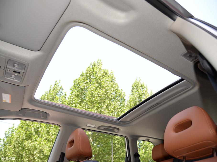 東風風度2016款MX6