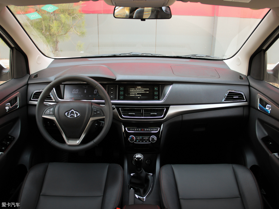 長安汽車2016款歐尚