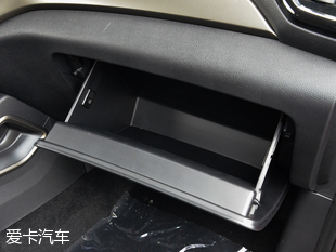 長安汽車2016款長安CX70