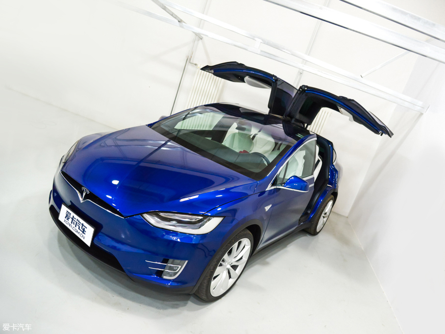 TESLA2016款MODEL X