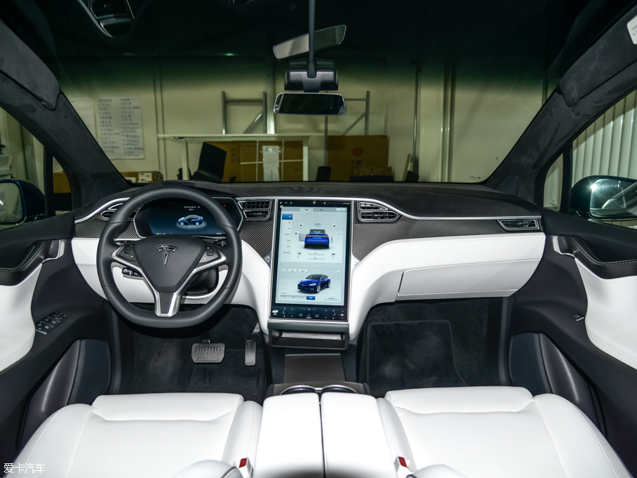 TESLA2016款MODEL X