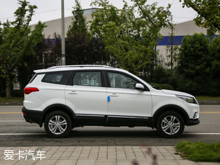 北汽幻速2016款幻速S3L