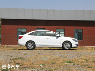 上汽通用別克2016款全新英朗