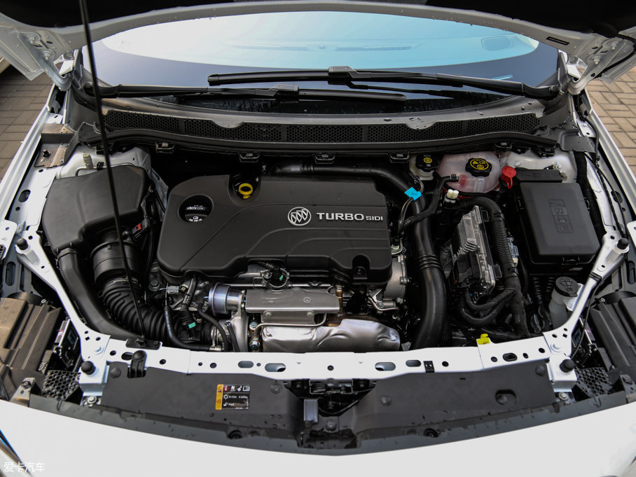 上汽通用別克2017款威朗