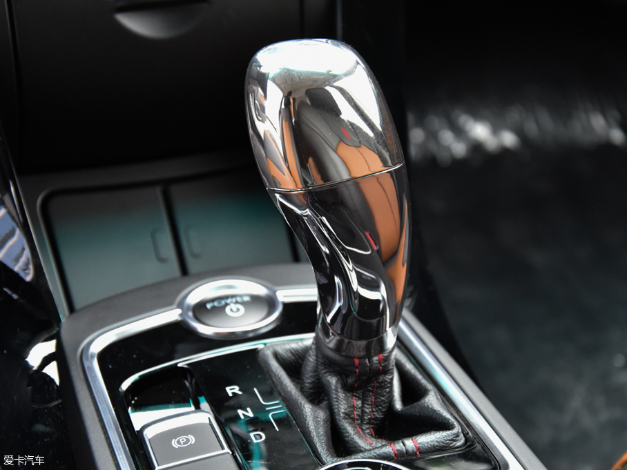 比亞迪汽車2016款秦EV