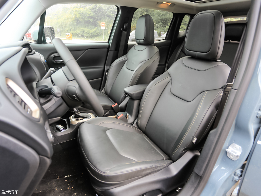 廣汽菲克2016款自由俠