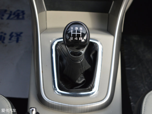 東風(fēng)風(fēng)行2016款風(fēng)行S500