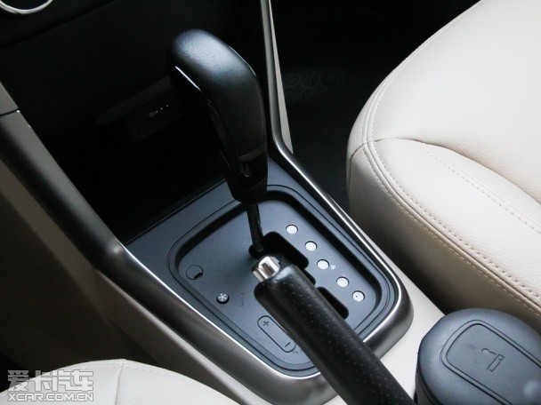 奇瑞汽車2014款瑞虎3