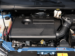 奇瑞汽車2015款艾瑞澤M7