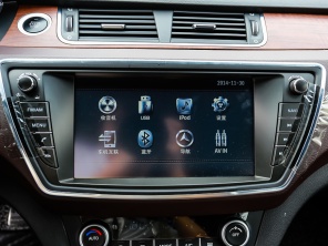 陸風(fēng)汽車2015款陸風(fēng)X7