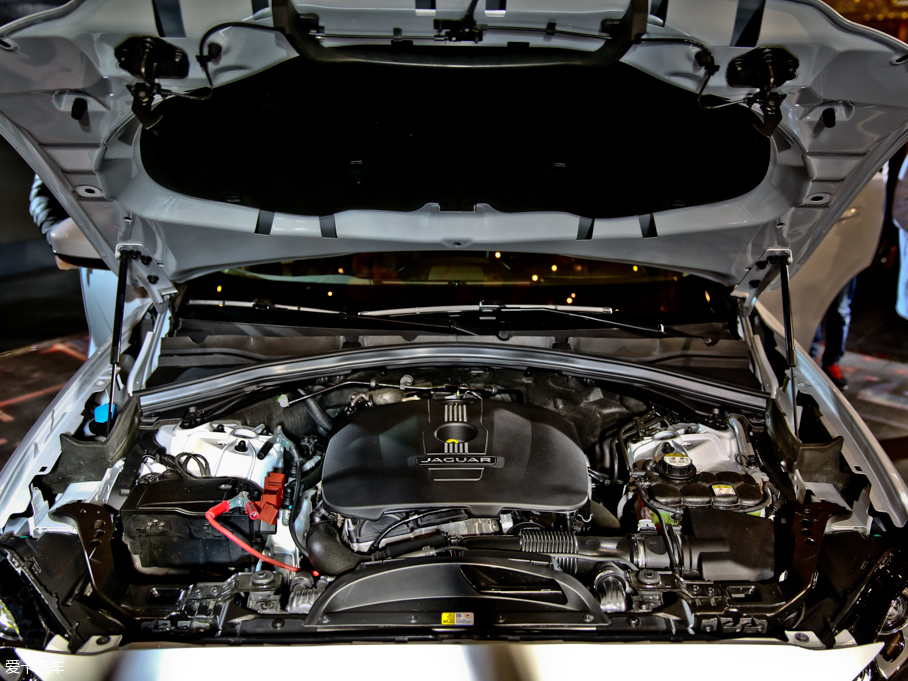 捷豹2016款捷豹F-PACE