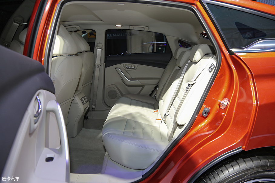 啟辰T902016成都車展靜評