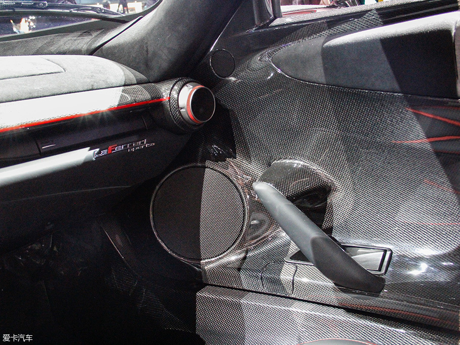 LaFerrari Aperta 2016巴黎車展靜評