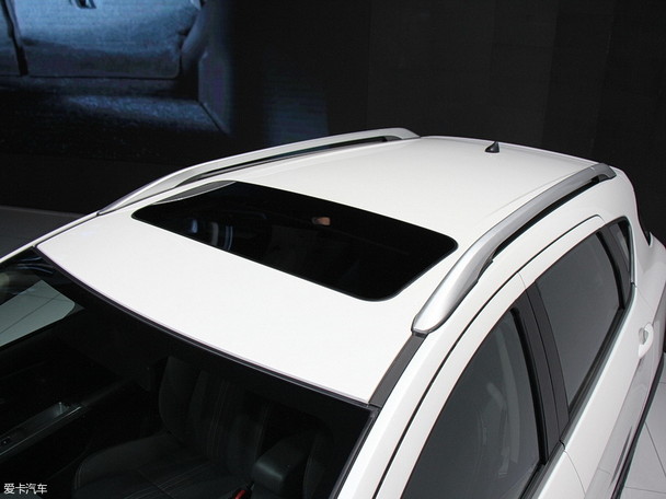 推薦1.5L手動至酷 東風風神AX3購車手冊