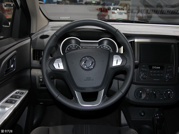 推薦1.5L手動至酷 東風風神AX3購車手冊