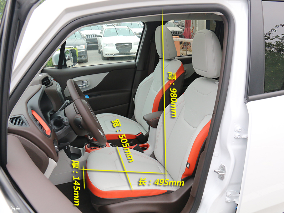 實(shí)拍Jeep自由俠