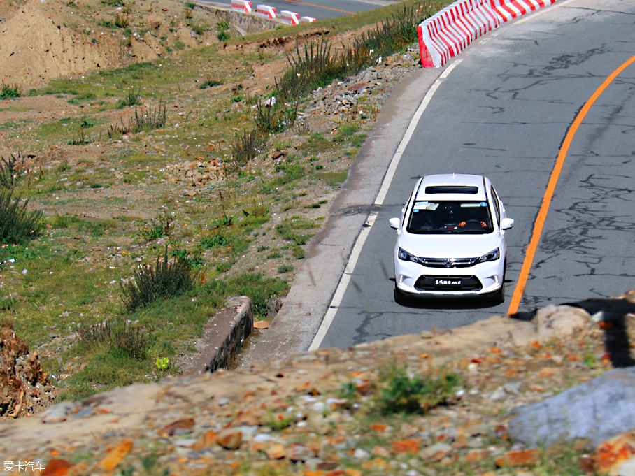 東風風神AX5高原測試