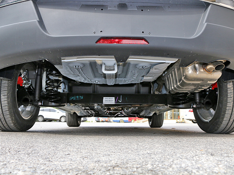 實拍2017款江淮瑞風S2