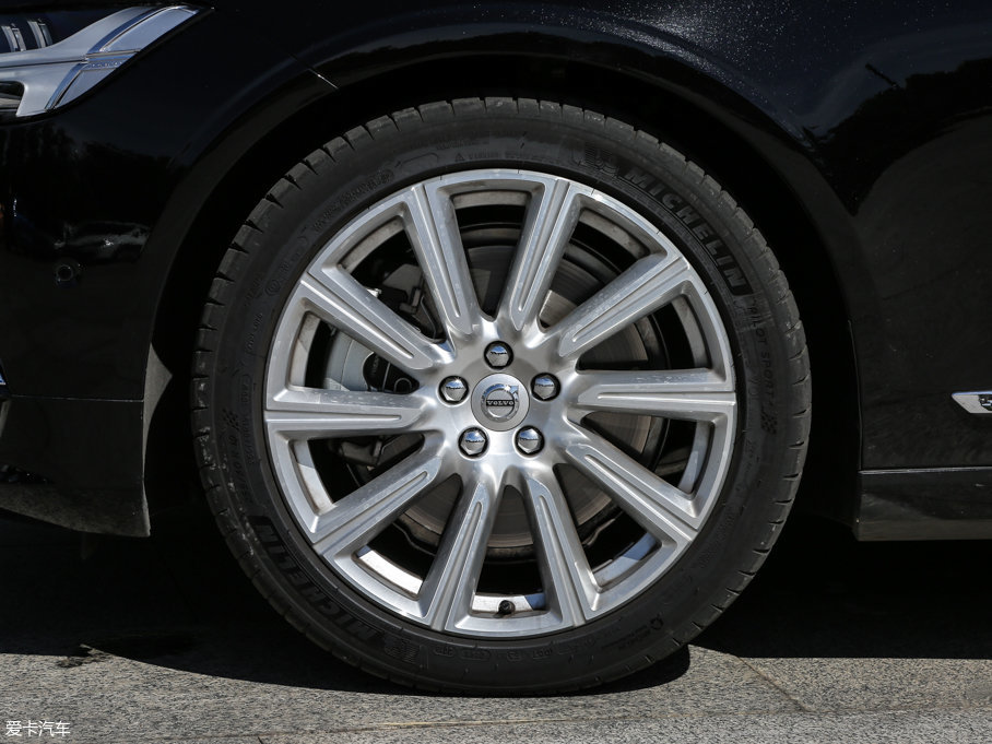 三款中大型車橫評之設計篇