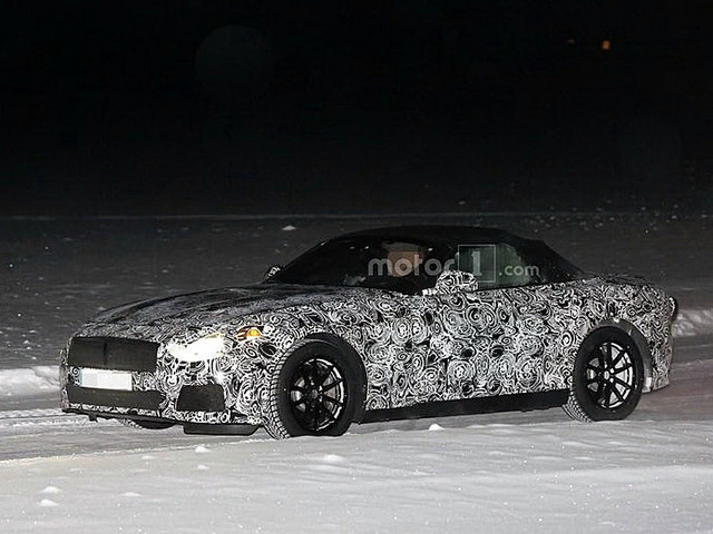 宝马Z5雪地测试谍照