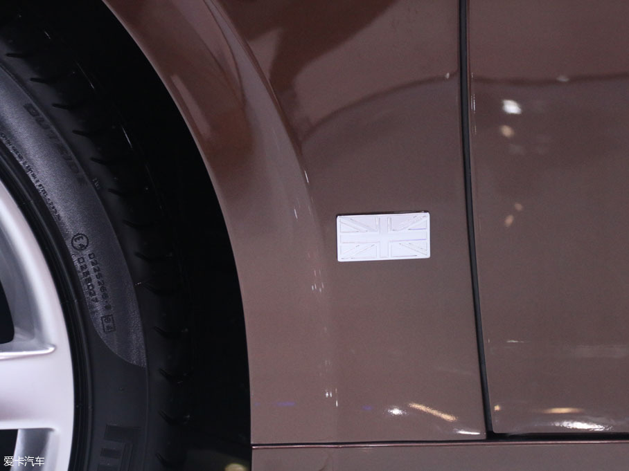 宾利飞驰行政套件版于2016成都车展首发