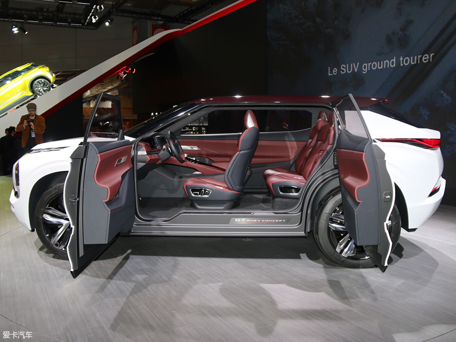 2016巴黎车展:三菱GT-PHEV概念车发布