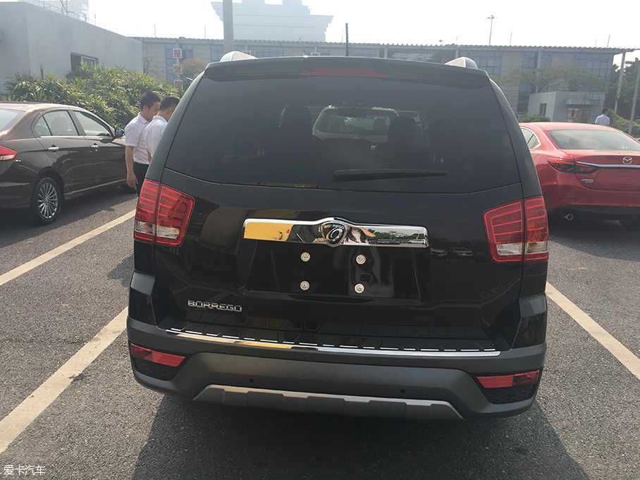 Q7