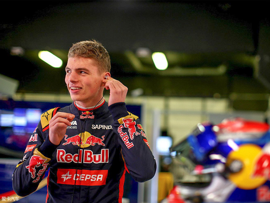 գ18Max VerstappenʻRed BullӵRB7λڰµHahhenkammѩɽɽ